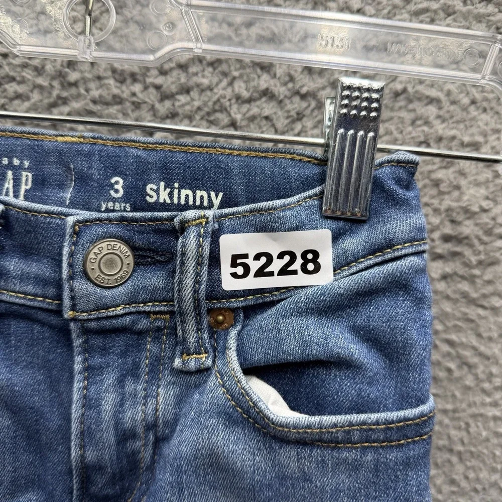 GAP Jeans Toddler Boy Size 3 Years Blue Denim Distressed Skinny Jeans Size 3 YR